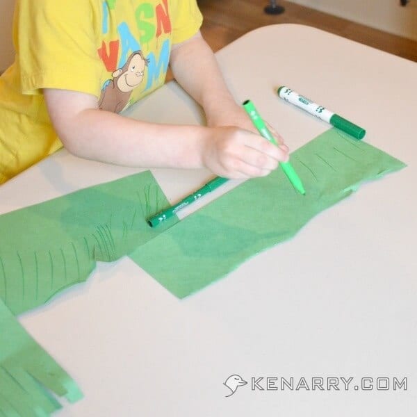 Easter Egg Finger Painting Craft for Toddlers and Kids - Kenarry.com
