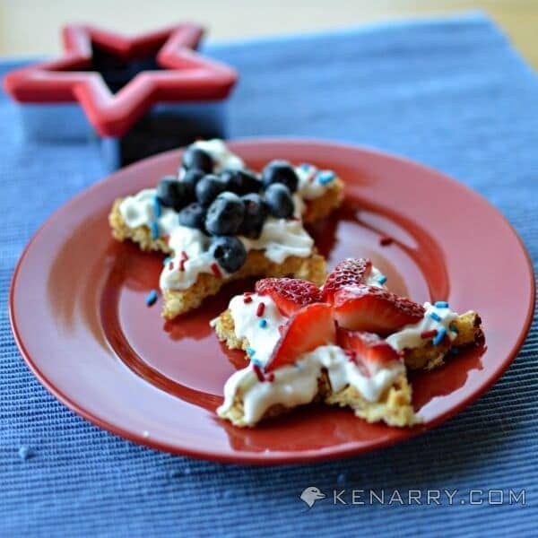 Spirited Star Waffles: An Easy Red, White and Blue Breakfast - Kenarry.com