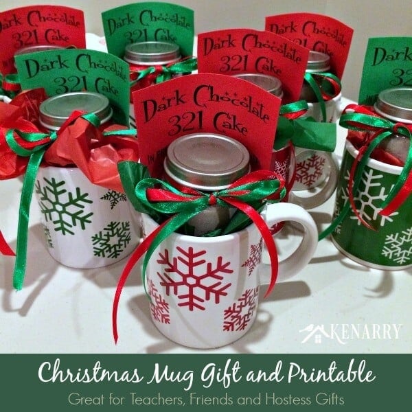 Love this! Give a cake in a mug with this easy low cost Christmas Mug Teacher Gift. Also great for friends, hostesses or holiday party favors.
