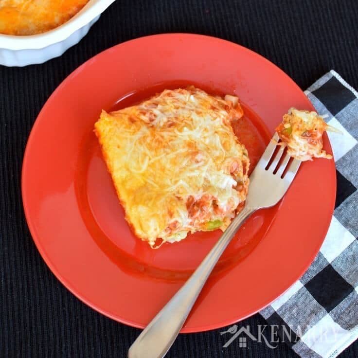 Who says pizza is just for dinner? Try this Pizza Breakfast Casserole, a delicious, easy, make-ahead recipe the whole family will enjoy.