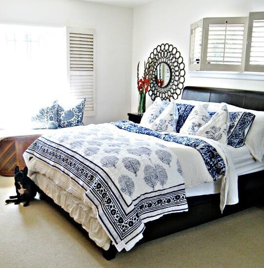 Love these guest room ideas! Photo credit: “blue and white mixed floral print bedding+letherette bed frame+antique cedar chest+barclay butera pillows+circles mirrors” copyright (c) 2010 Maegan Tintari on Flickr and made available under an Attribution 2.0 license