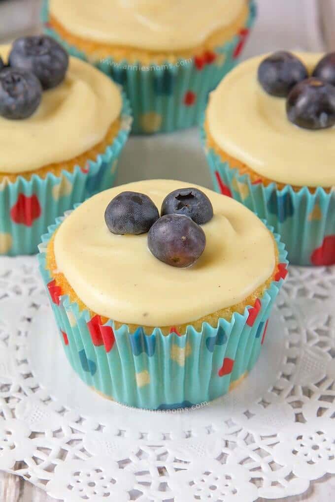 Blueberry and White Chocolate Cupcakes - Annie's Noms featured at Ideas for the Home by Kenarry®
