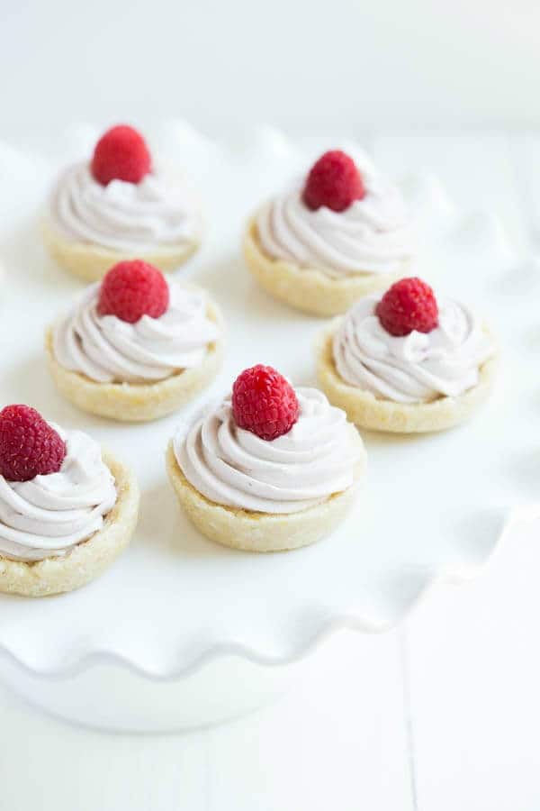 No Bake Raspberry Cookie Cups {Gluten Free} - A Spoonful of Flavor featured on Kenarry.com