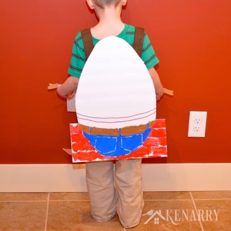 What a cute idea for a Humpty Dumpty Costume! This would be an easy kid's costume for Halloween or a nursery rhyme parade at school.