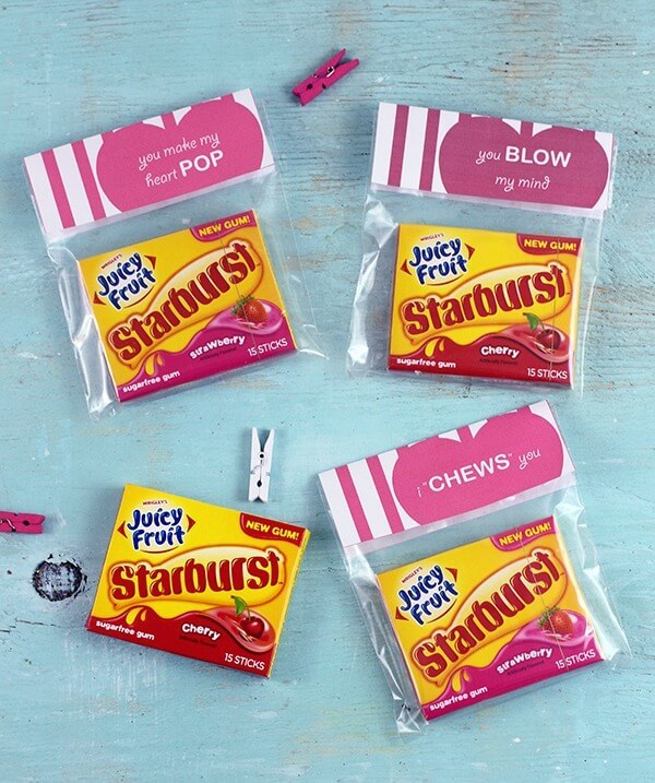 Free Valentine's Day Printables for Gifting Gum - Homemaking Hacks featured on Kenarry.com
