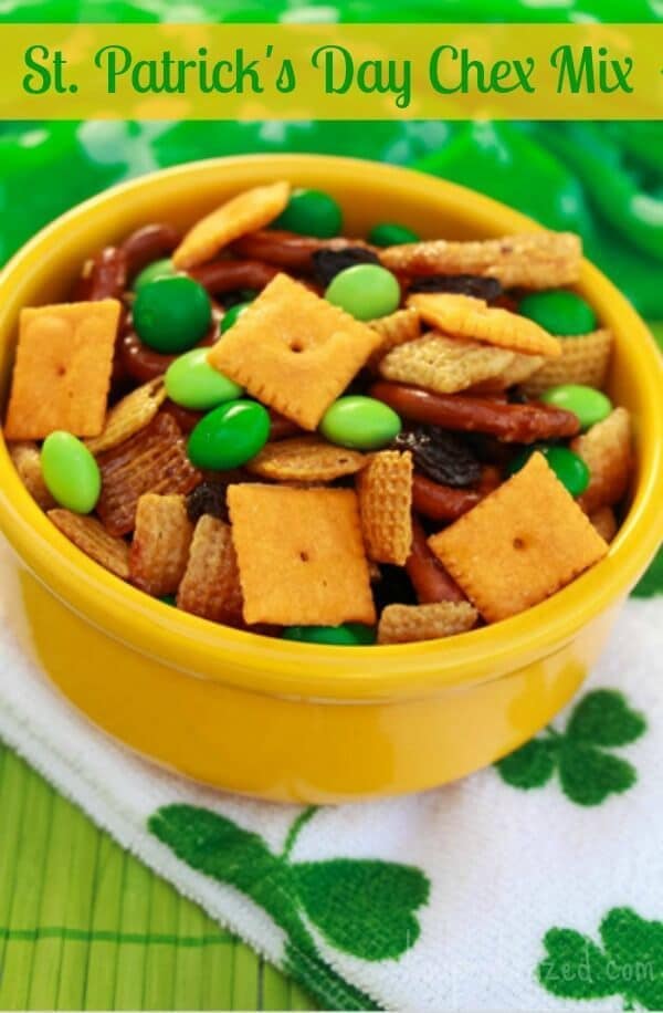 St. Patrick's Day Chex Mex Recipe - Southern Krazed - St. Patrick's Day Treats featured on Kenarry.com
