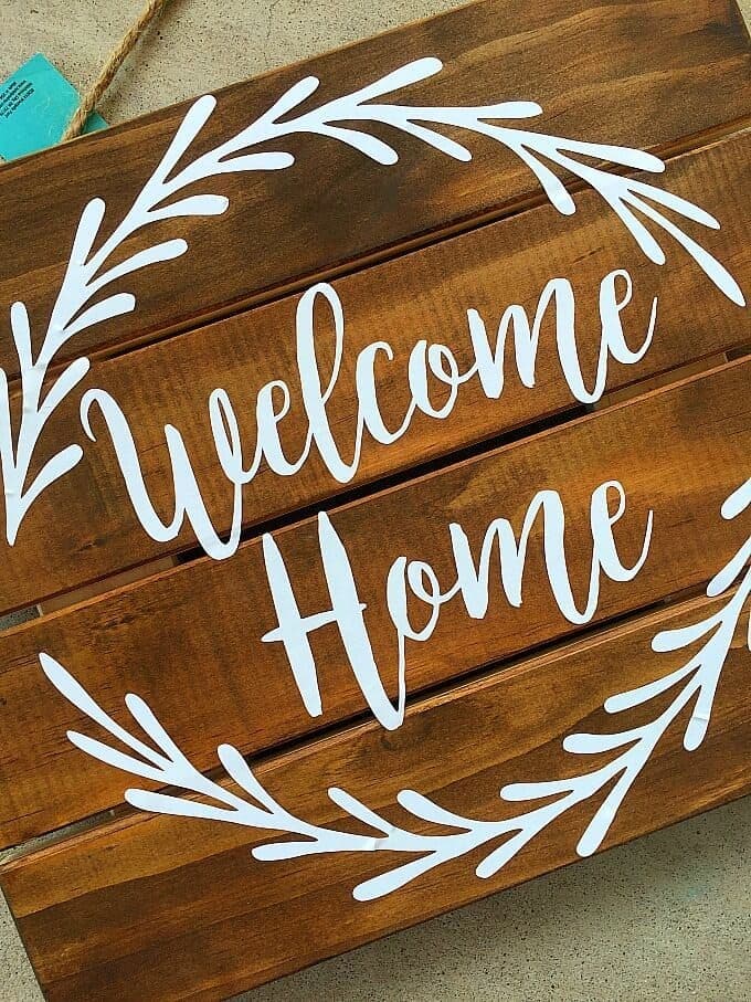 Welcome Home Pallet Sign 2