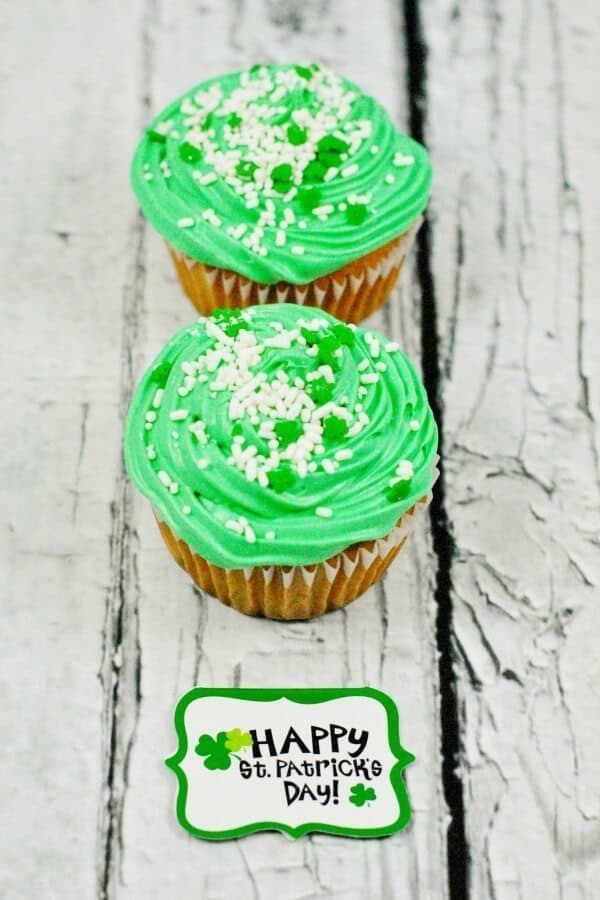 St. Patrick’s Day Surprise Inside Cupcake Recipe – This Mama Loves - St. Patrick's Day Treats featured on Kenarry.com