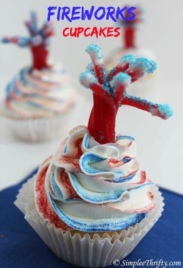 Fireworks Patriotic Cupcakes – Simplee Thrifty - Patriotic Treats for 4th of July featured on Kenarry.com