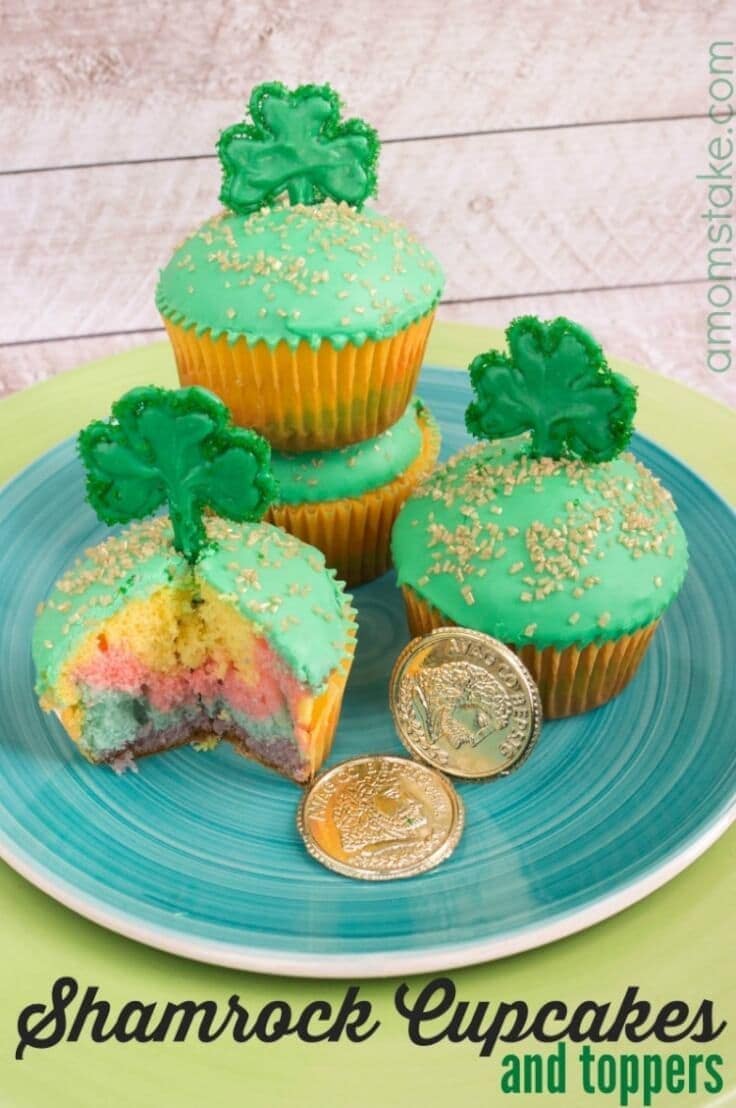 Shamrock Cupcakes + Toppers Recipe - A Mom's Take - St. Patrick's Day Desserts featured on Kenarry.com