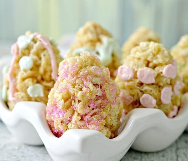 Pretty Easter Egg Rice Krispie Treats - A Cultivated Nest - Easter desserts featured on Kenarry.com