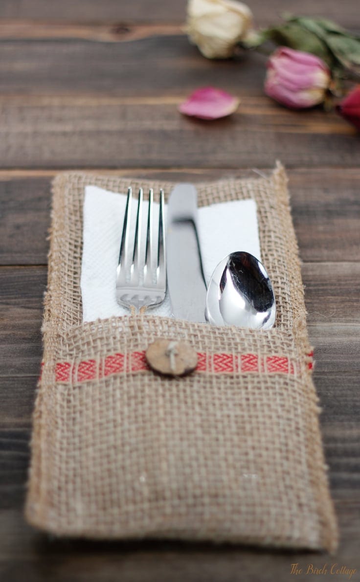 Make this easy to sew burlap utensil holder out of burlap ribbon. Follow this easy tutorial from The Birch Cottage to add a little bit of rustic charm to your tablescape!