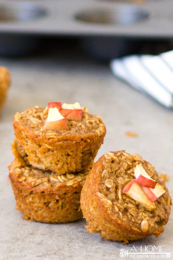 Baked Apple Pie Oatmeal muffins.