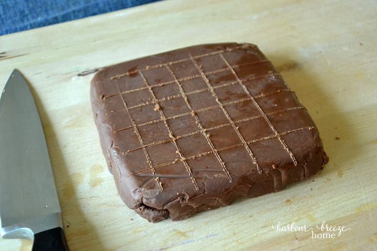 Easy Christmas Baking | Chocolate Almond Fudge