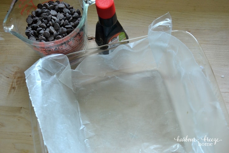 Easy Christmas Baking | Chocolate Almond Fudge