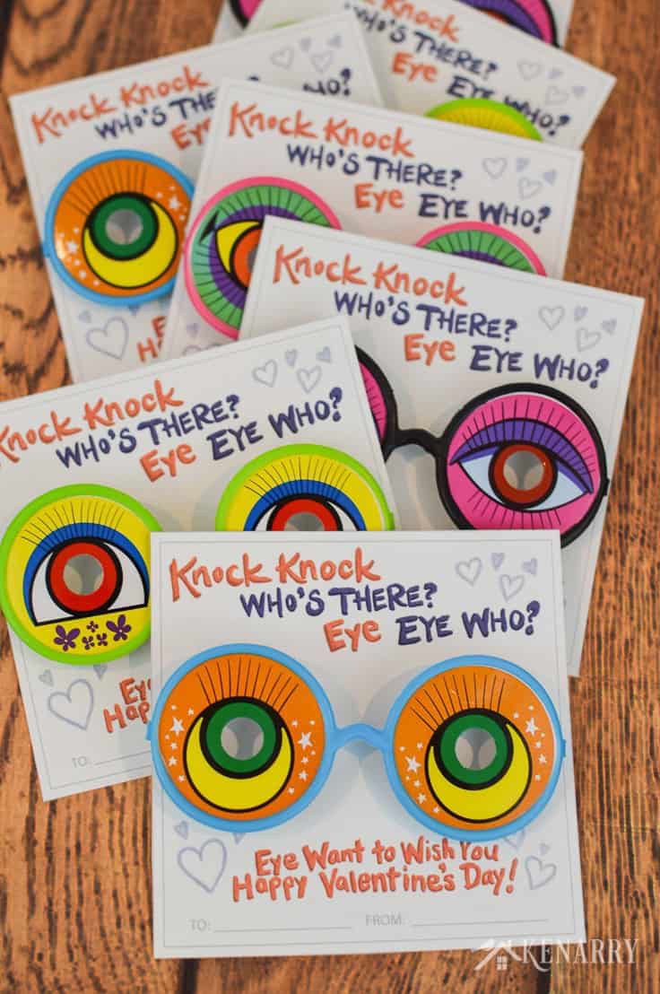 Eye want to wish you a Happy Valentine's Day! These funny knock knock valentines for kids use silly glasses or googly eyes as a Valentine's Day gift for kids. Get the free printable valentine cards at Kenarry.com