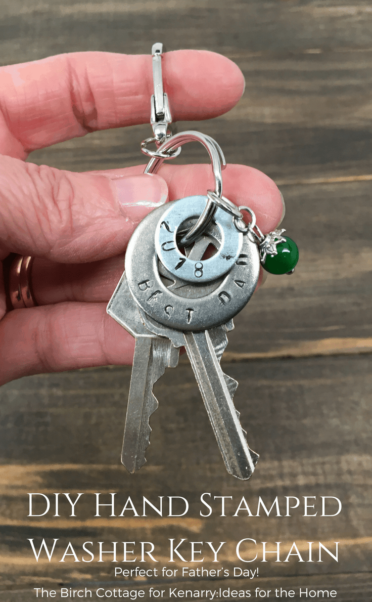 Stamped Washer Key Chain from The Birch Cottage #fathersday #diygifts #fathersdaycrafts #giftidea