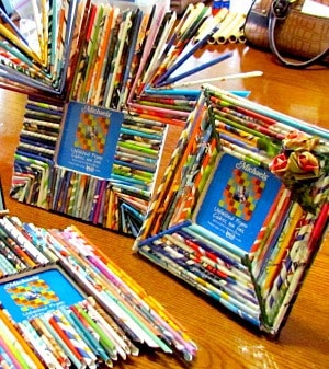 How to make paper reed frames from recycled magazines!  Great gift idea!