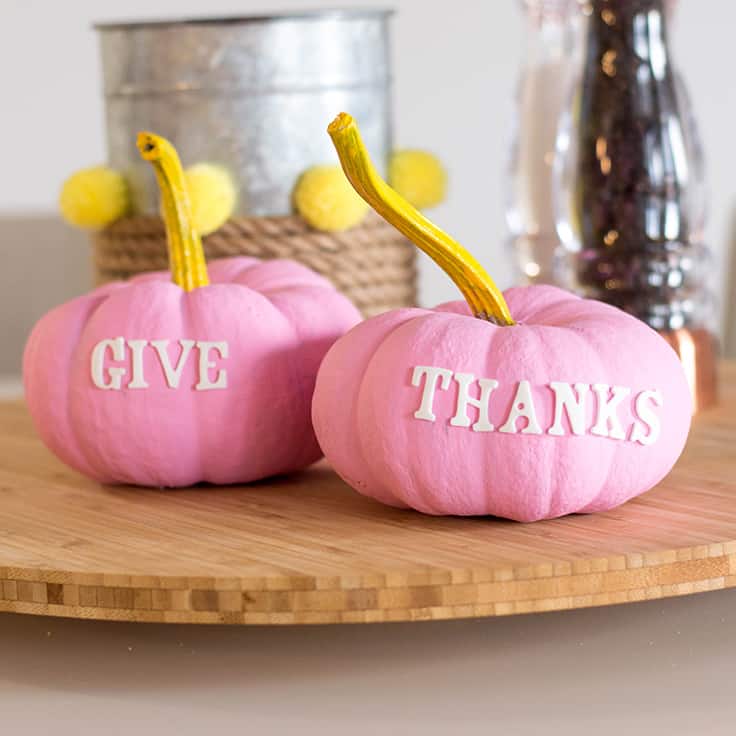 These DIY Give Thanks Pumpkins are an easy no carve pumpkin decoration that gives your Thanksgiving tablescape that touch of pastel it deserves!﻿ Add the final touch to your decorating with these pumpkins as your table centerpiece! #thanksgiving #thanksgivingdecor #kenarry
