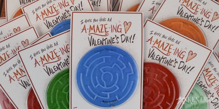 If your child loves games and puzzles, this kids Valentine's Day card will be perfect. Just download the free printable and attach a toy maze or labyrinth. #valentines #valentinesday #kenarry
