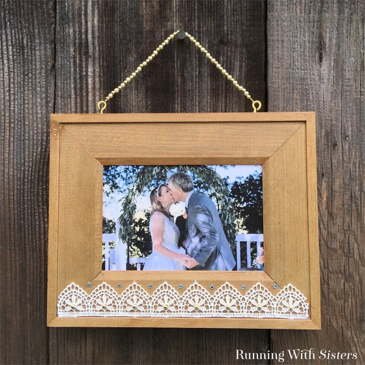 Make your own easy DIY Boho Beaded Picture Frame to hang on the wall. We'll show you how to add lace, pearls, and crystals to a wooden frame. And how to make a beautiful beaded hanger!﻿ #pictureframes #diyhomedecor #kenarry