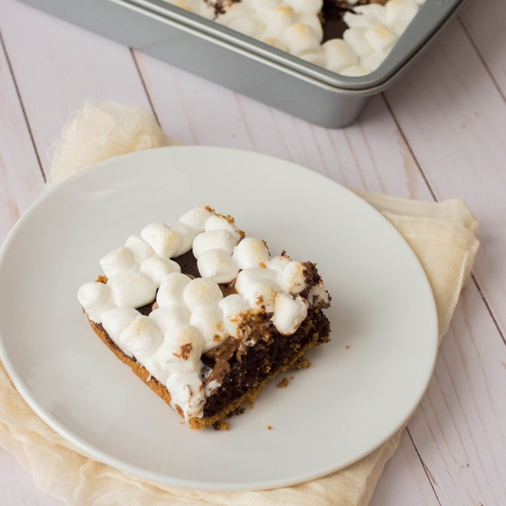 How to elevate a boxed cake mix: here's a very easy, very delicious s'mores cake.