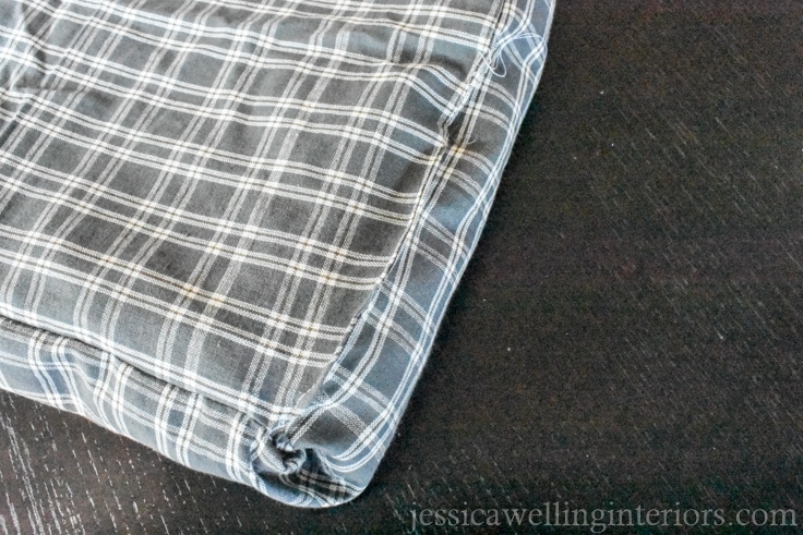 Make Your Own Lap Desk Pillow, No Sewing Required